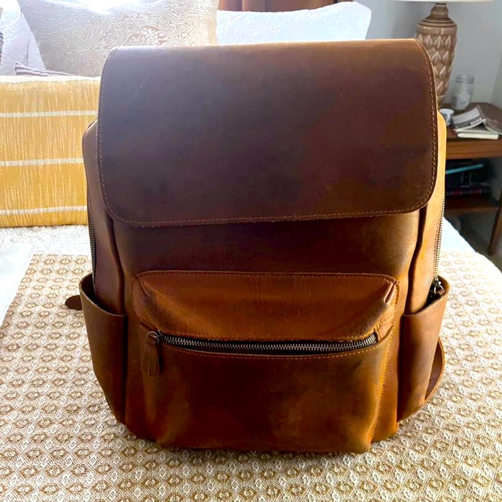 Leather black pack with lap top compartment